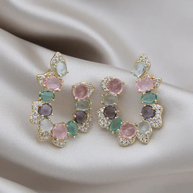 Women Shinny Crystal Earring Fashion
